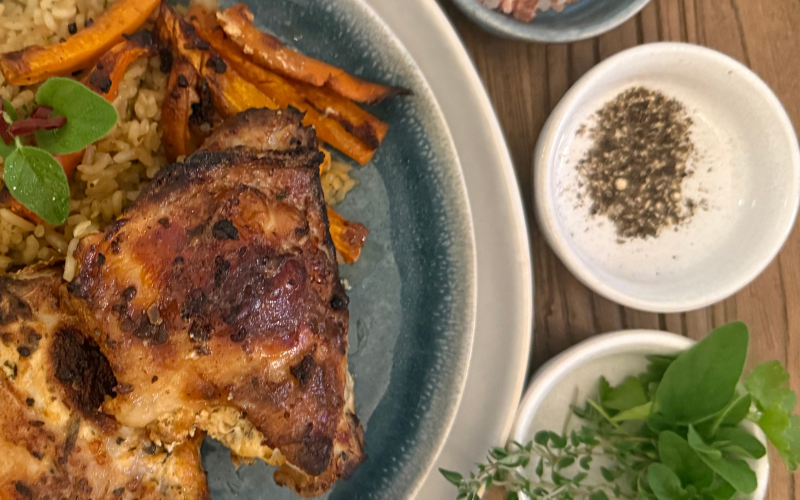 Greek Lemon and Yoghurt Chicken on Repeat recipe page image tile (800 x 500 px) (1)